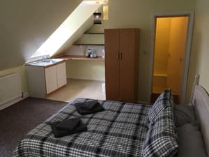 thumbnail: Room