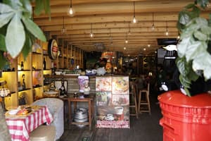 thumbnail: Restaurant