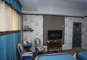 thumbnail: Room