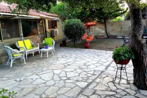 thumbnail: Exterior