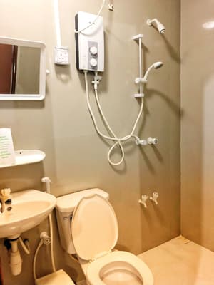 thumbnail: Bathroom