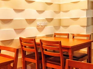 thumbnail: Breakfast area