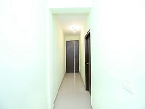 thumbnail: Hallway
