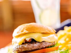 thumbnail: Restaurant