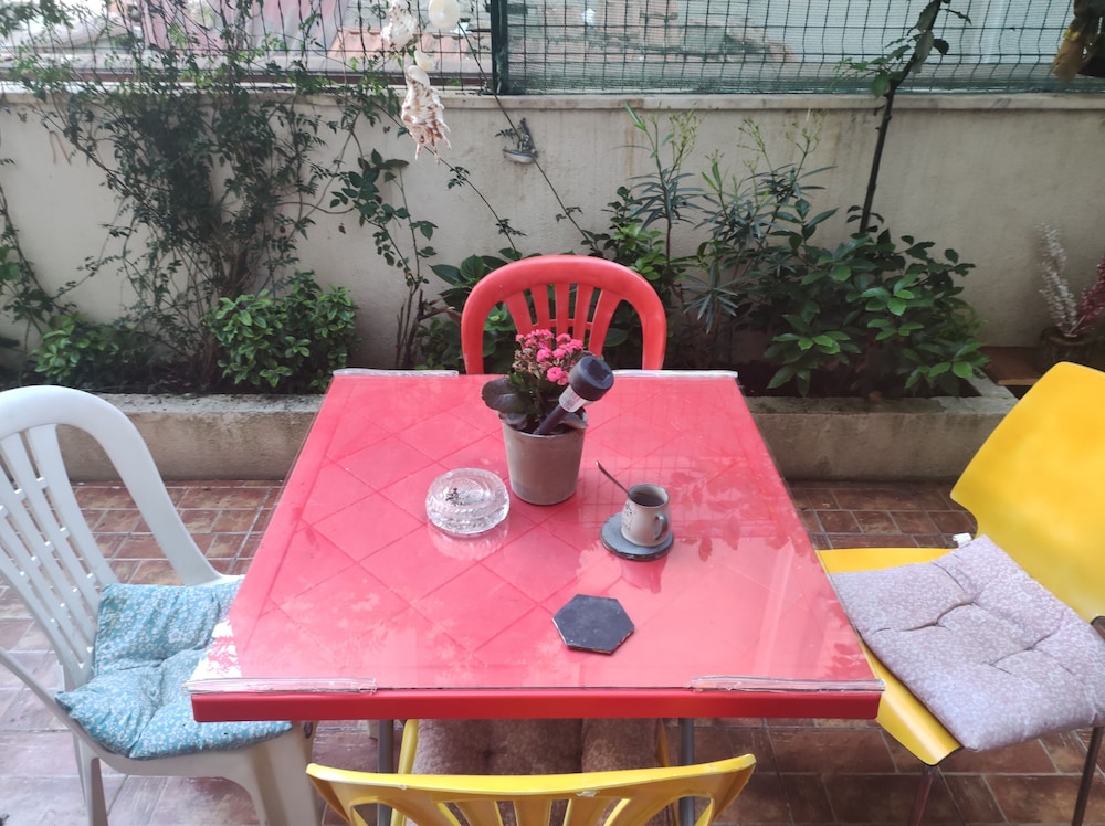 In-room dining