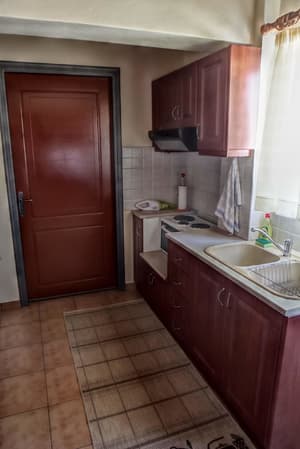 thumbnail: In-room dining
