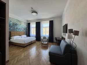 thumbnail: Room