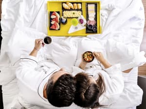 thumbnail: Restaurant