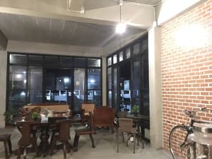 thumbnail: Reception