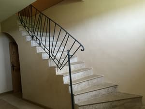thumbnail: Interior entrance