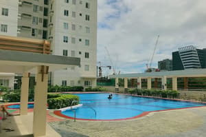 thumbnail: Outdoor pool