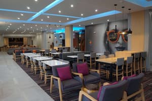 thumbnail: Breakfast area