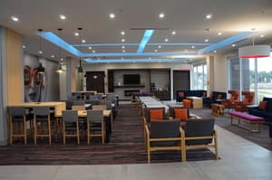 thumbnail: Breakfast area