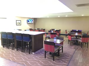 thumbnail: Breakfast area