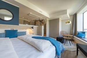 thumbnail: Room