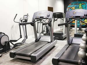 thumbnail: Exterior