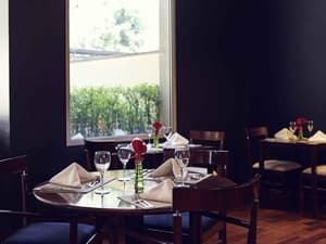 thumbnail: Restaurant
