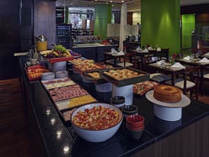 thumbnail: Restaurant