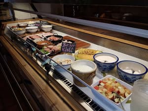 thumbnail: Breakfast buffet