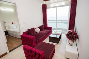 thumbnail: Living area