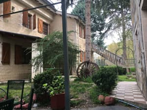 thumbnail: Courtyard