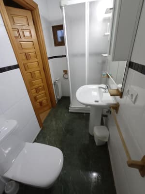 thumbnail: Bathroom