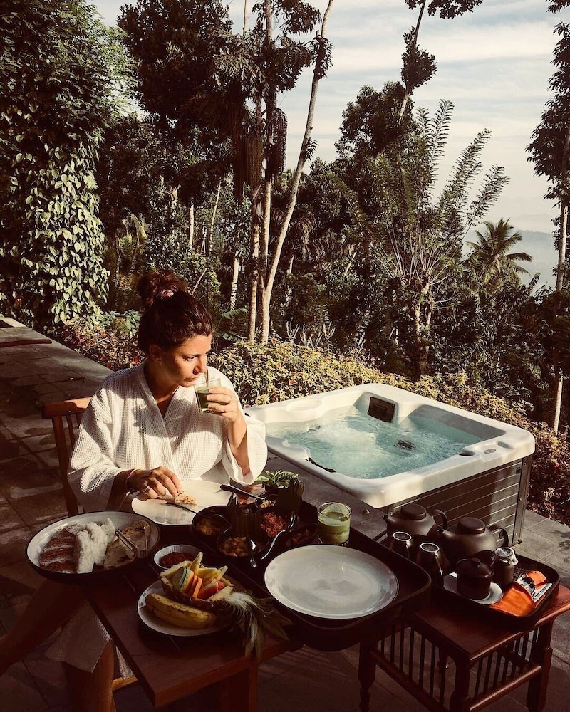 In-room dining