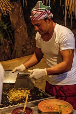 thumbnail: In-room dining