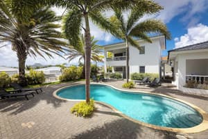 thumbnail: Outdoor pool