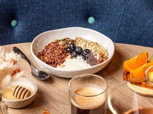 thumbnail: Breakfast area