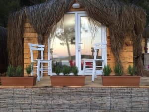 thumbnail: Terrace/patio