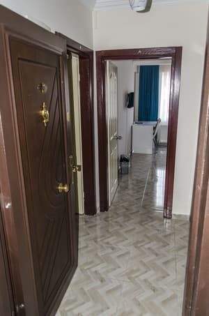 thumbnail: Interior