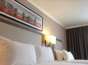 thumbnail: Room