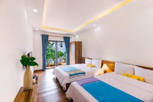 thumbnail: Interior