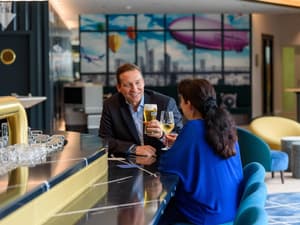 thumbnail: Bar (on property)