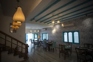 thumbnail: Restaurant
