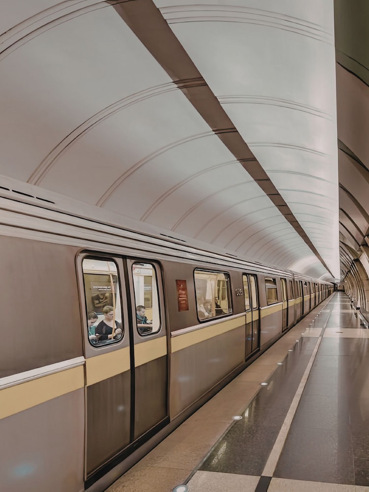 Train station shuttle