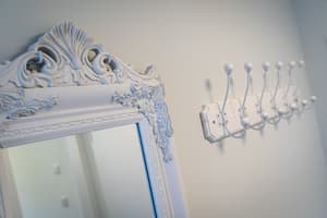 thumbnail: Interior