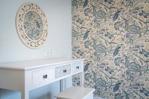 thumbnail: Room amenity