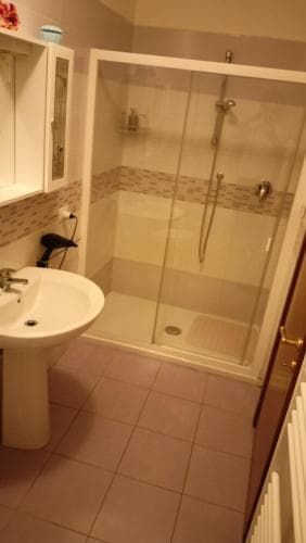 thumbnail: 471728470.jpg