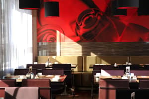 thumbnail: Restaurant
