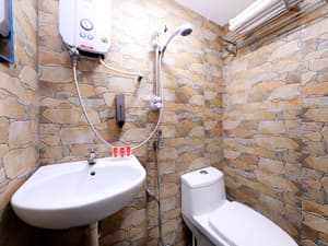 thumbnail: Bathroom