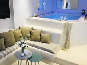 thumbnail: Indoor spa tub
