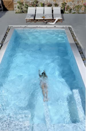 thumbnail: Outdoor pool