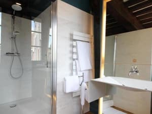 thumbnail: d6d1509e632ca3a3de38b6f125c6e3f6.jpg