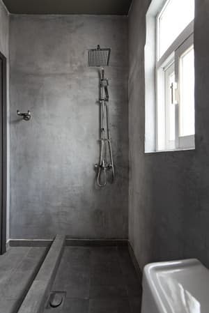thumbnail: Deep soaking bathtub