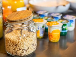 thumbnail: Breakfast area