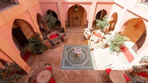 thumbnail: Interior