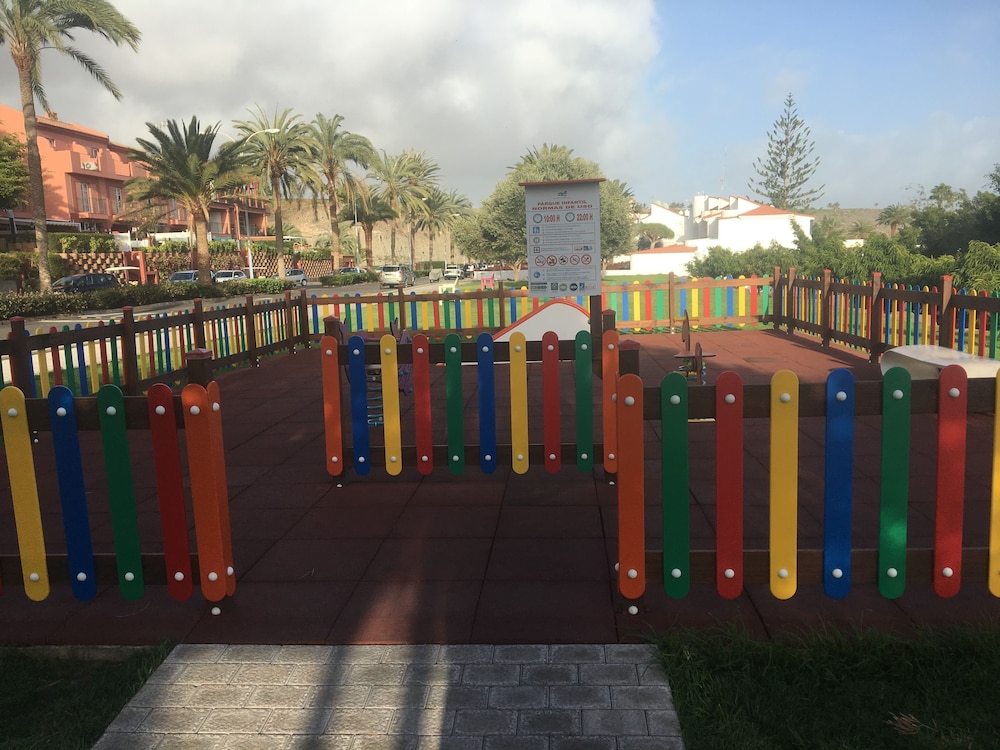Children's play area - outdoor