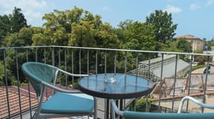 thumbnail: Terrace/patio